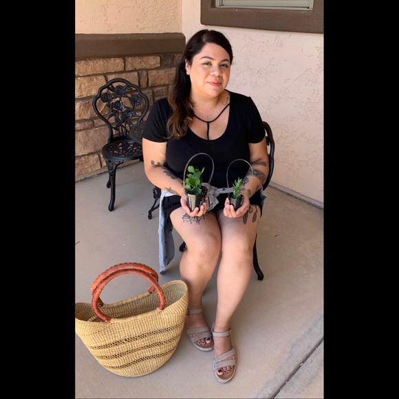 Meet your Posher, Marilyn - Picture 1 of 1